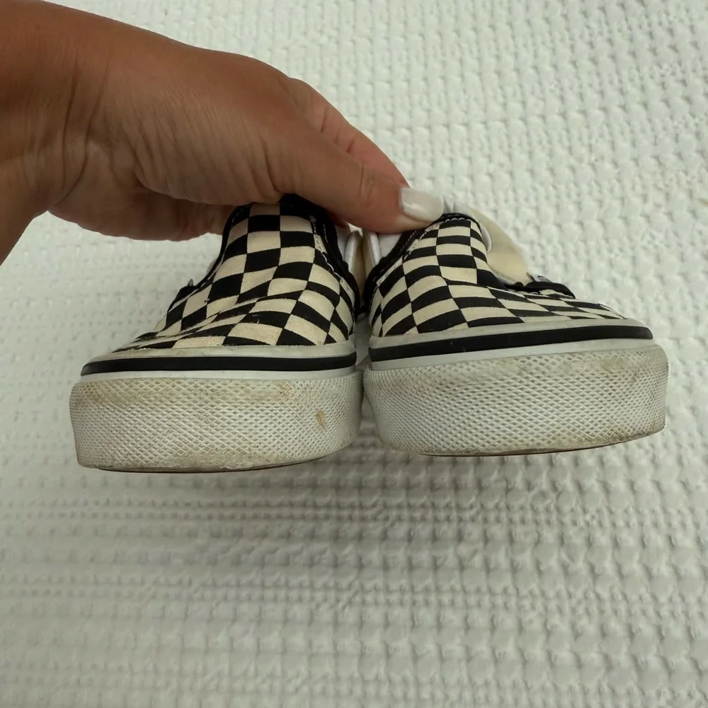 Vans unisex size 11 black and cream checkered slip ons - Picture 3 of 6